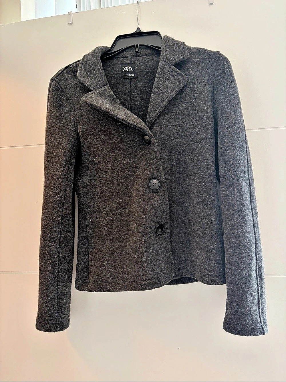 Zara Gray Blazer Size Medium Like New